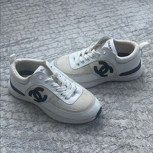 CHANEL White Cream and Black Logo Sneakers